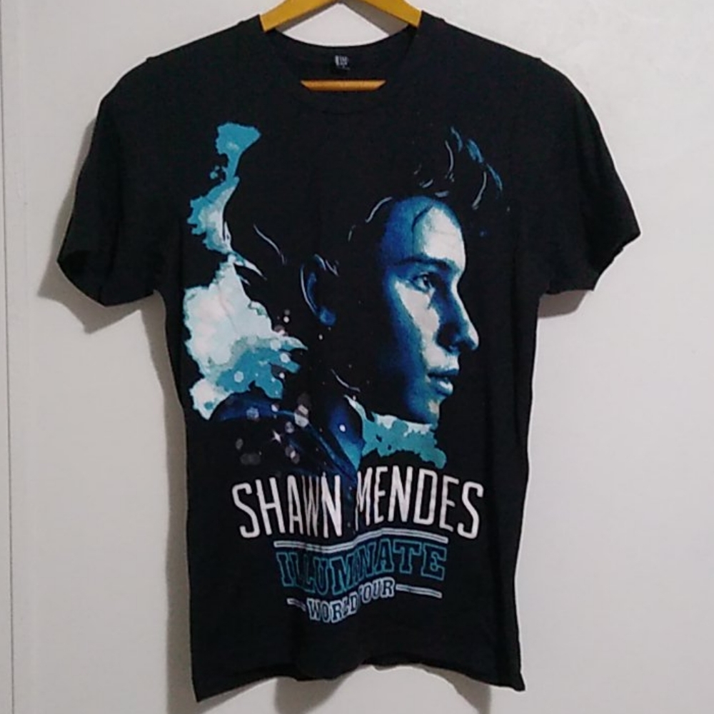 Shawn Mendes Illuminate World Tour T Shirt M